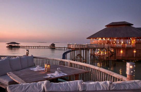 Wayfarers Atlas Maldives Surf Resort 3786_Soneva Jani Resort Dining – So Starstruck
