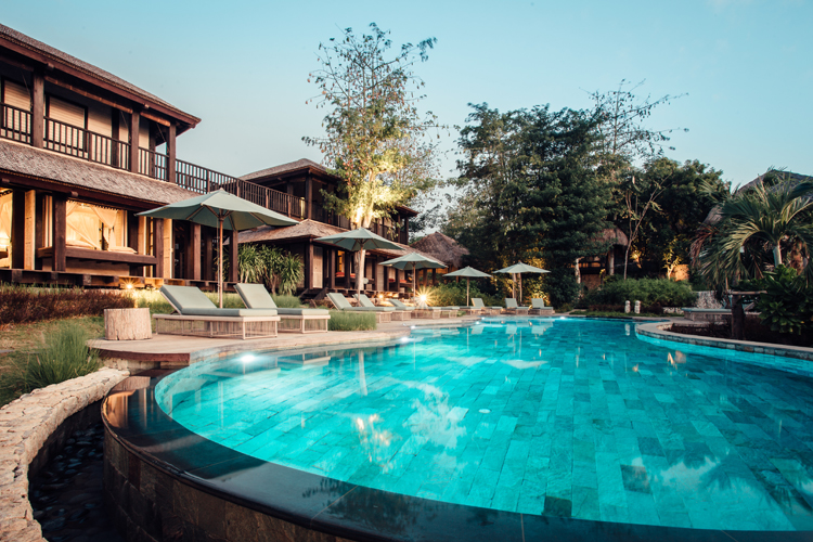 Suarga Padang Padang Wantilan Villas private pool