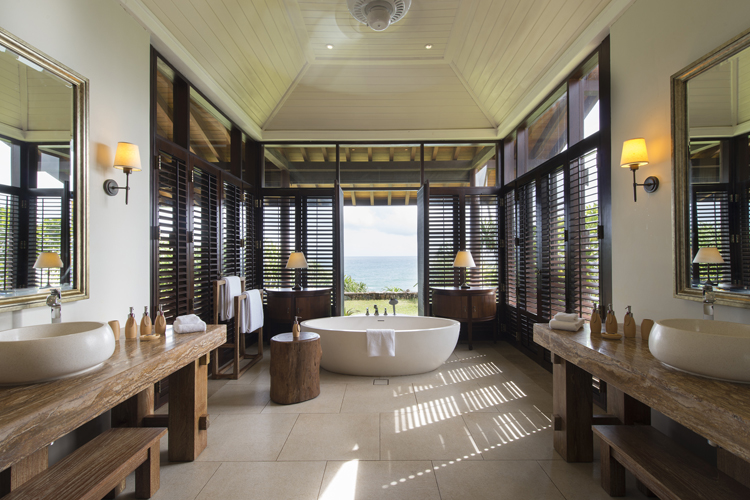 Grand Ocean villa bathroom at Cape Weligama Sri Lanka